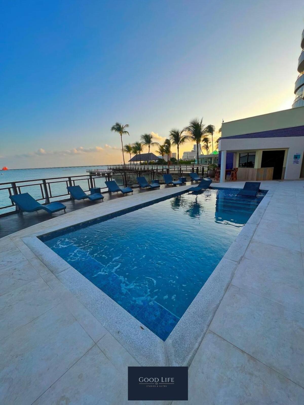 Апартаменты Iate Plaza - Calcadao - Frente Mar Flat 603 Форталеза Экстерьер фото